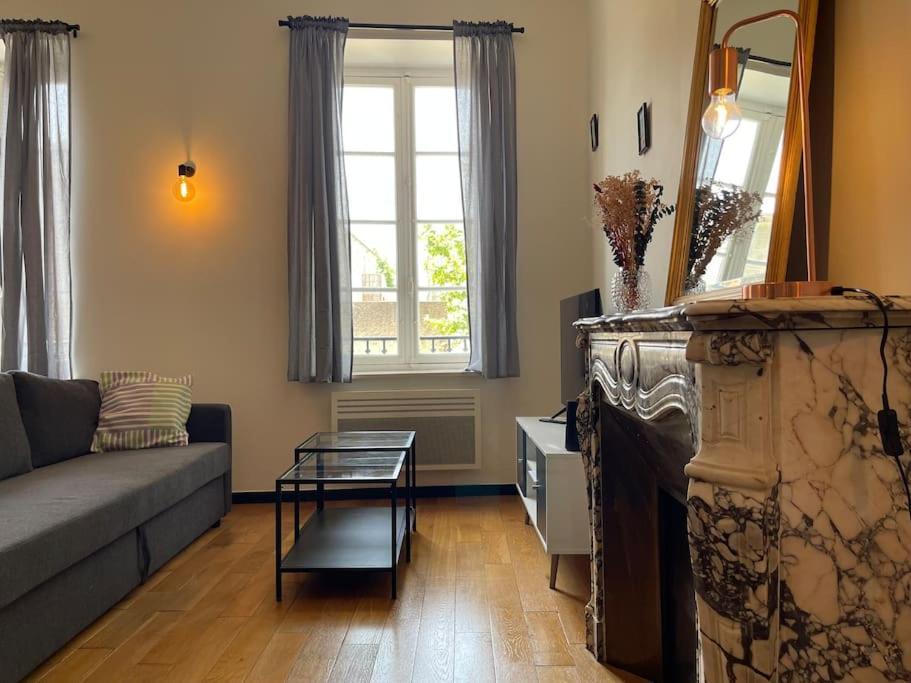L'Appartement Tomey Avec Parking Carcassonne Dış mekan fotoğraf